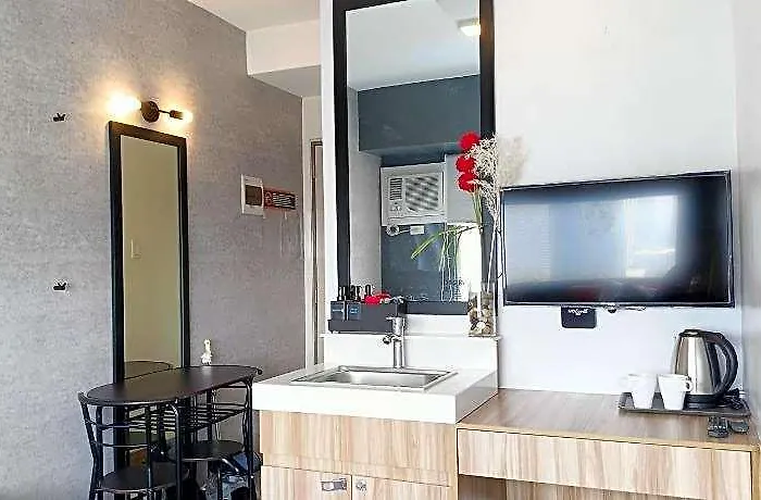 Pentfloor 1 At Urban Deca Edsa By Citystudio Hotel
